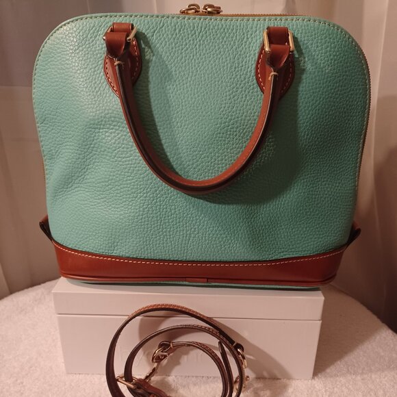 DOONEY & BOURKE SORRENTO ZIP ZIP SACHEL PURSE. - Picture 4 of 9